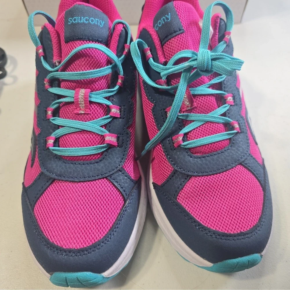 Saucony Dash Navy Pink Girls Athletic Shoes Big Kids Sneaker SK167383 Size 4M